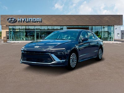 2025 Hyundai SONATA HYBRID SEL