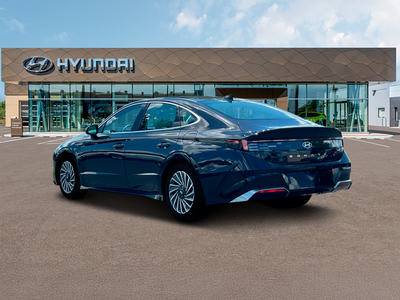 2025 Hyundai SONATA HYBRID SEL