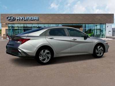 2025 Hyundai Elantra Hybrid SEL Sport