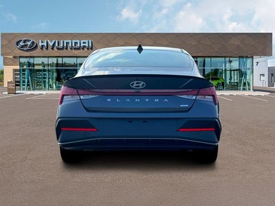 2025 Hyundai Elantra Hybrid SEL Sport