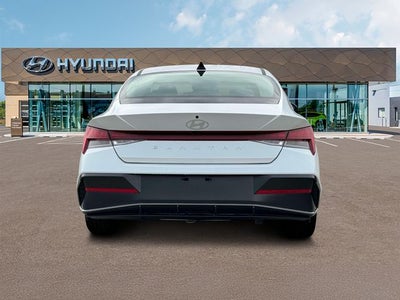 2025 Hyundai ELANTRA SEL Convenience