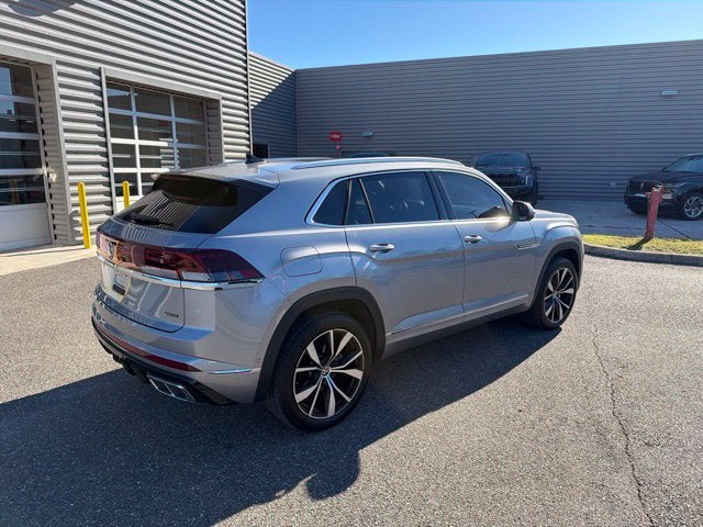 2026 Volkswagen Atlas Cross Sport SEL Premium R-Line