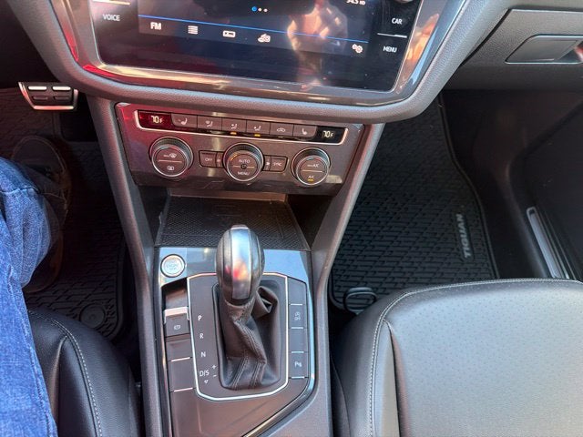 2020 Volkswagen Tiguan 2.0T SE R-Line Black