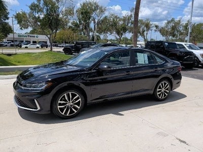 2025 Volkswagen Jetta 1.5T SE