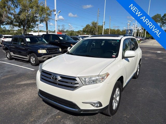 2011 Toyota Highlander SE