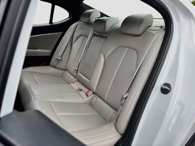 2022 Genesis G70 2.0T
