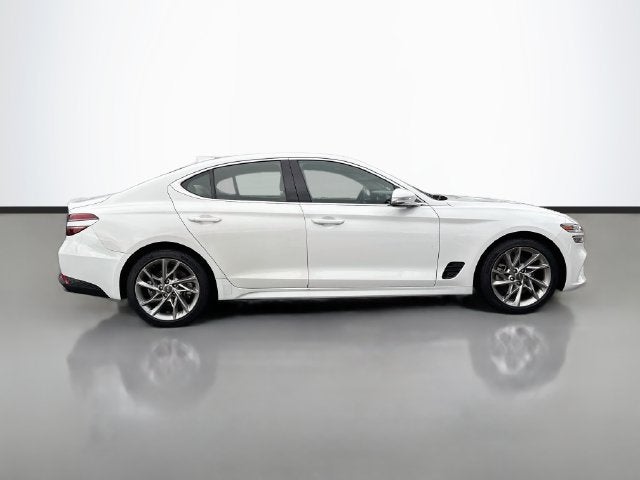 2022 Genesis G70 2.0T