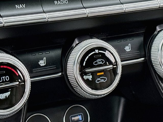 2022 Genesis G70 2.0T